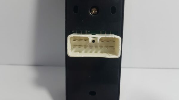 tucson cam düğme ön sol 05-10