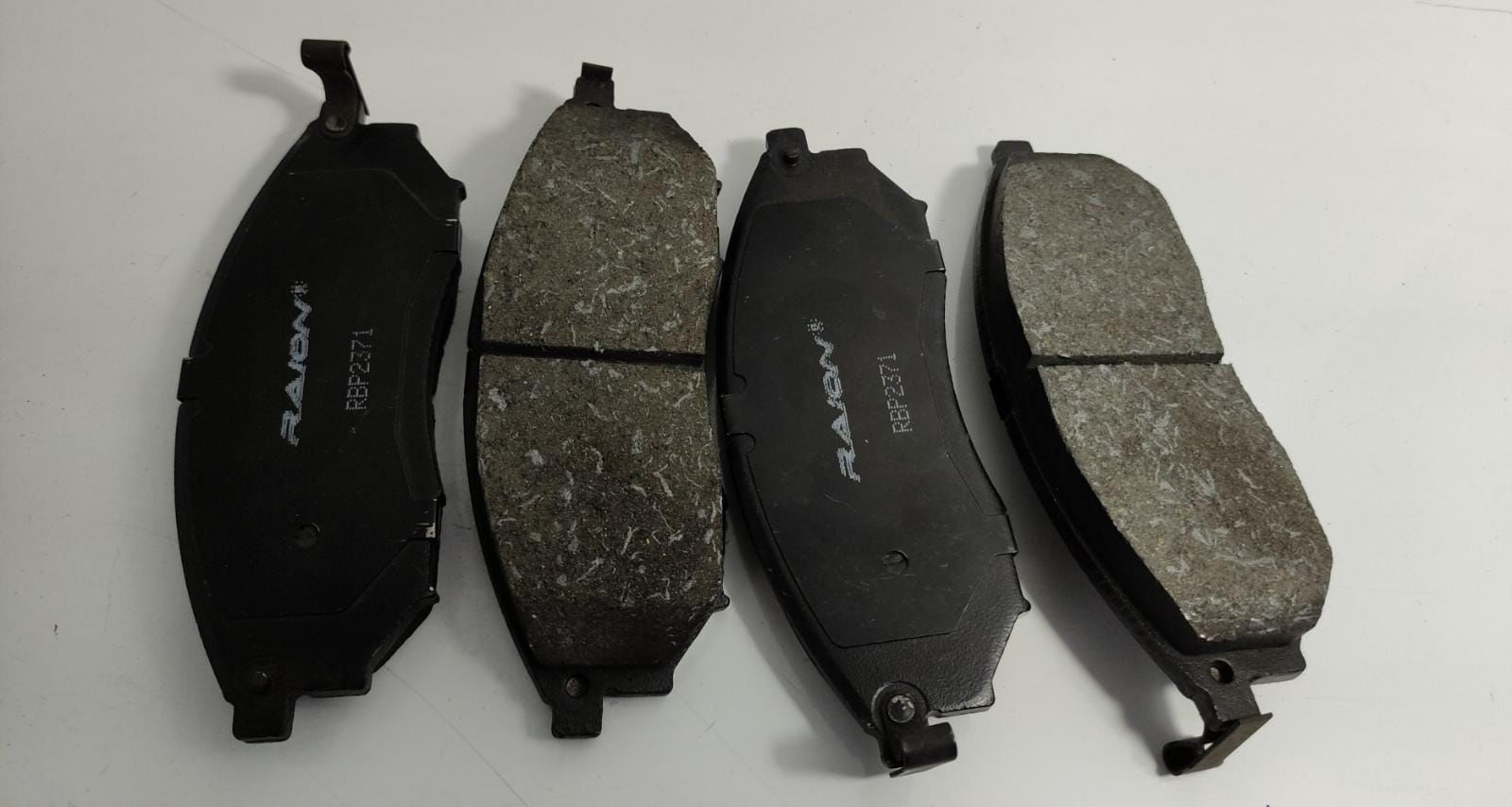 Balata Ön Navara 06-/D23 03-06