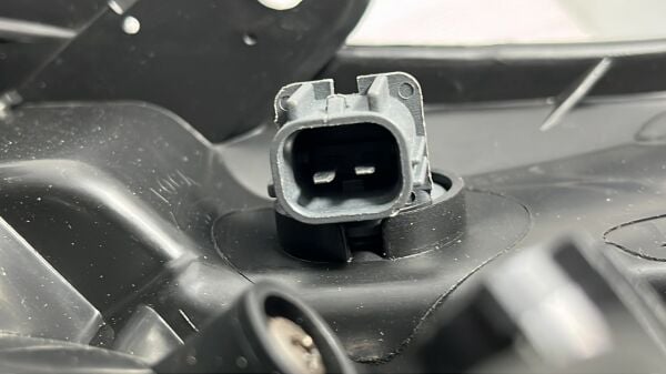 Far Cerato Sağ 09-14