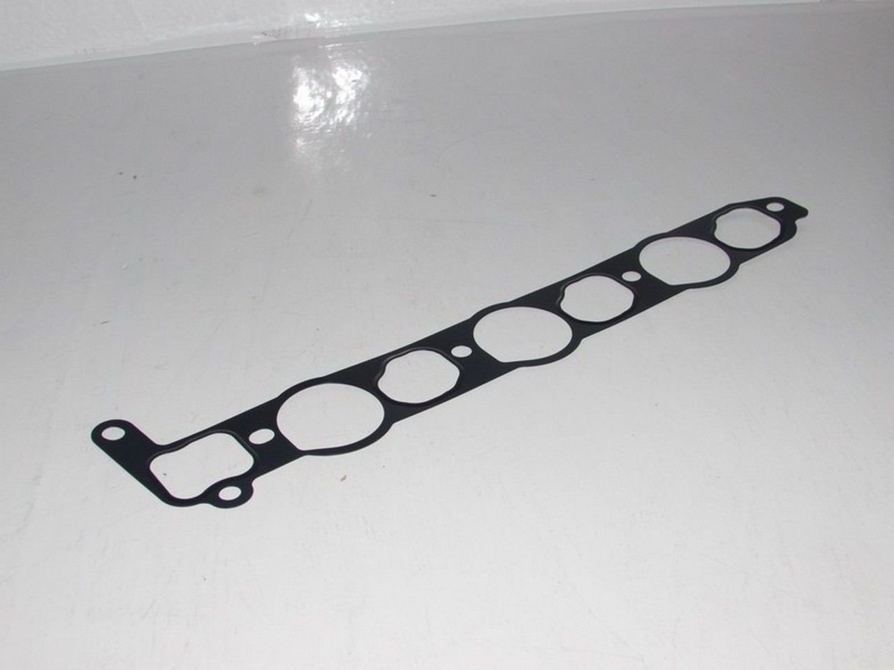 L200 CR 06- EMME MANİFOLD CONTA ÜST ÇELİK