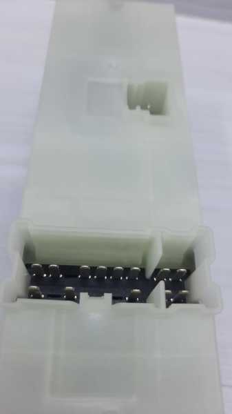 Navara / Qashqaı Sol Cam Düğmesi