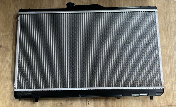 RADYATÖR COROLLA AE101 DÜZ