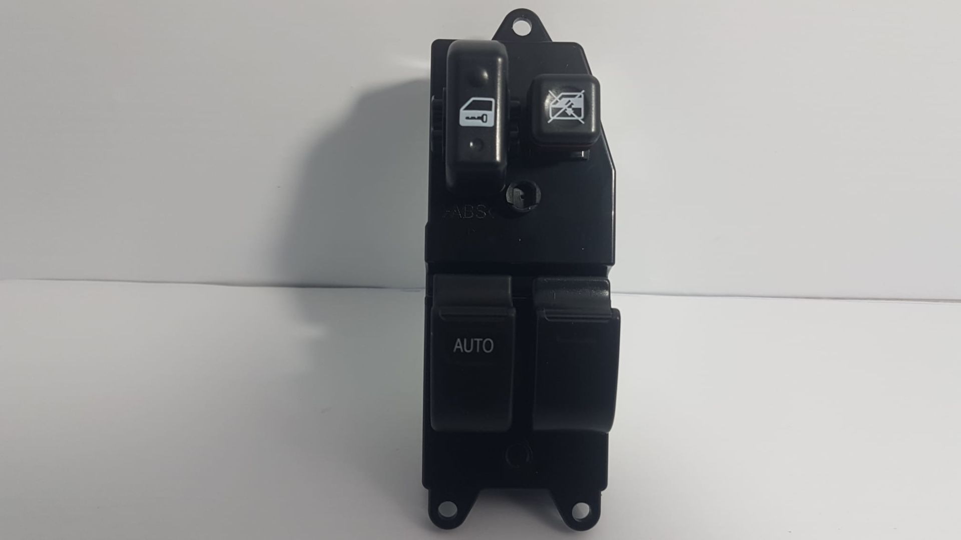 corolla cam açma düğme 2'li sol 97-02 84820-12450