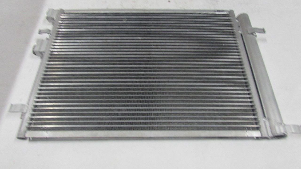 İ20 2008-2011 DİZEL KLİMA RADYATÖRÜ