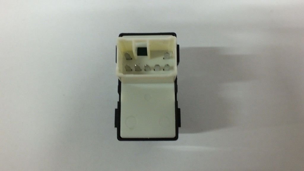 ELANTRA 2011- CAM KALDIRMA DÜĞMESİ ARKA SAĞ