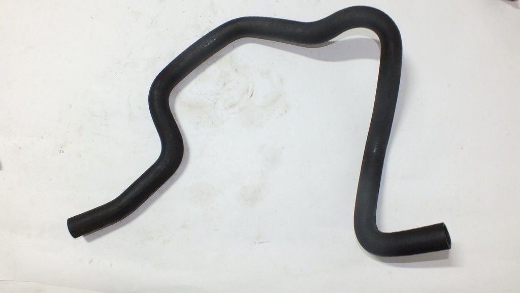 H100 KMY 04- KALORİFER GİRİŞ HORTUMU