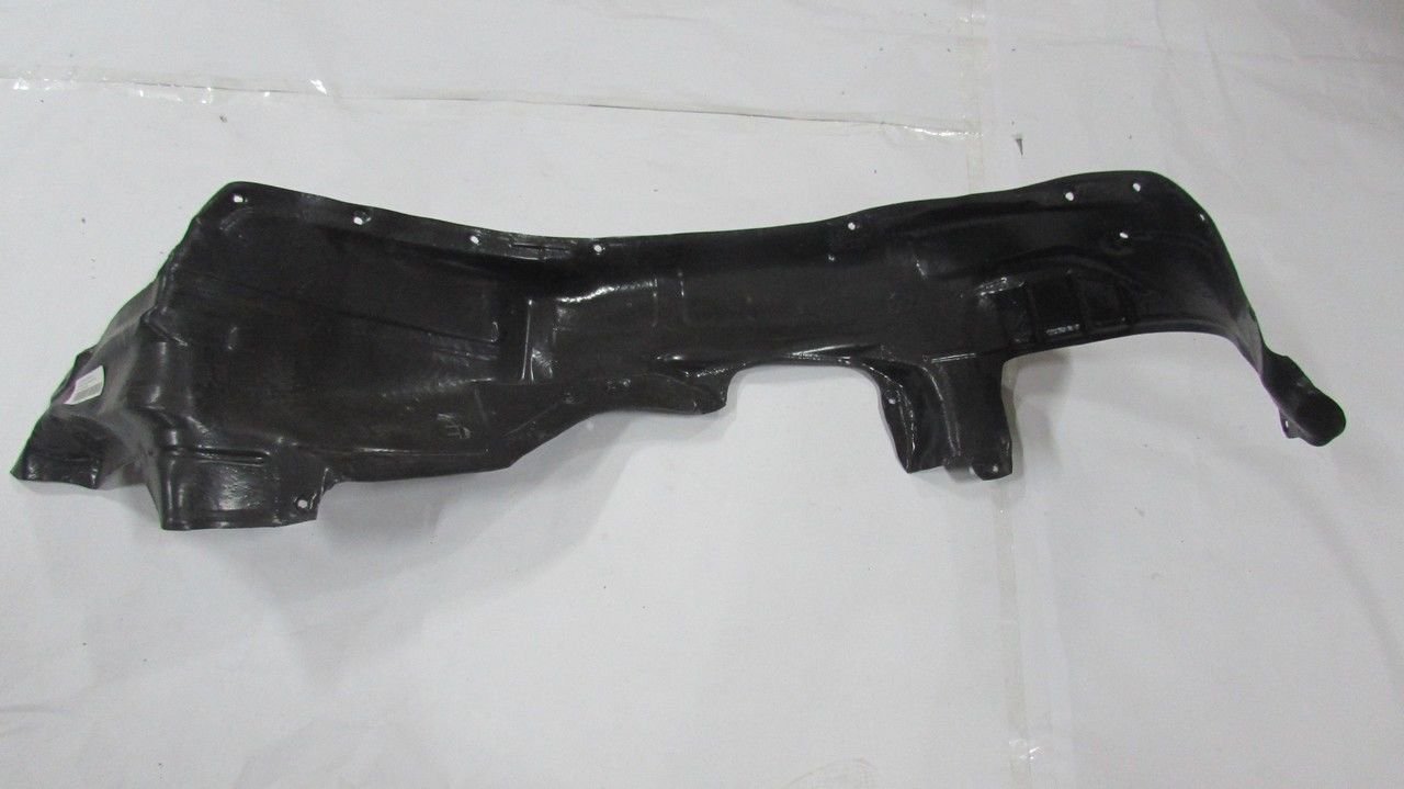 323 S/D FAMİLİA 1995-1998 ÇAMURLUK DAVLUNBAZI ÖN SOL