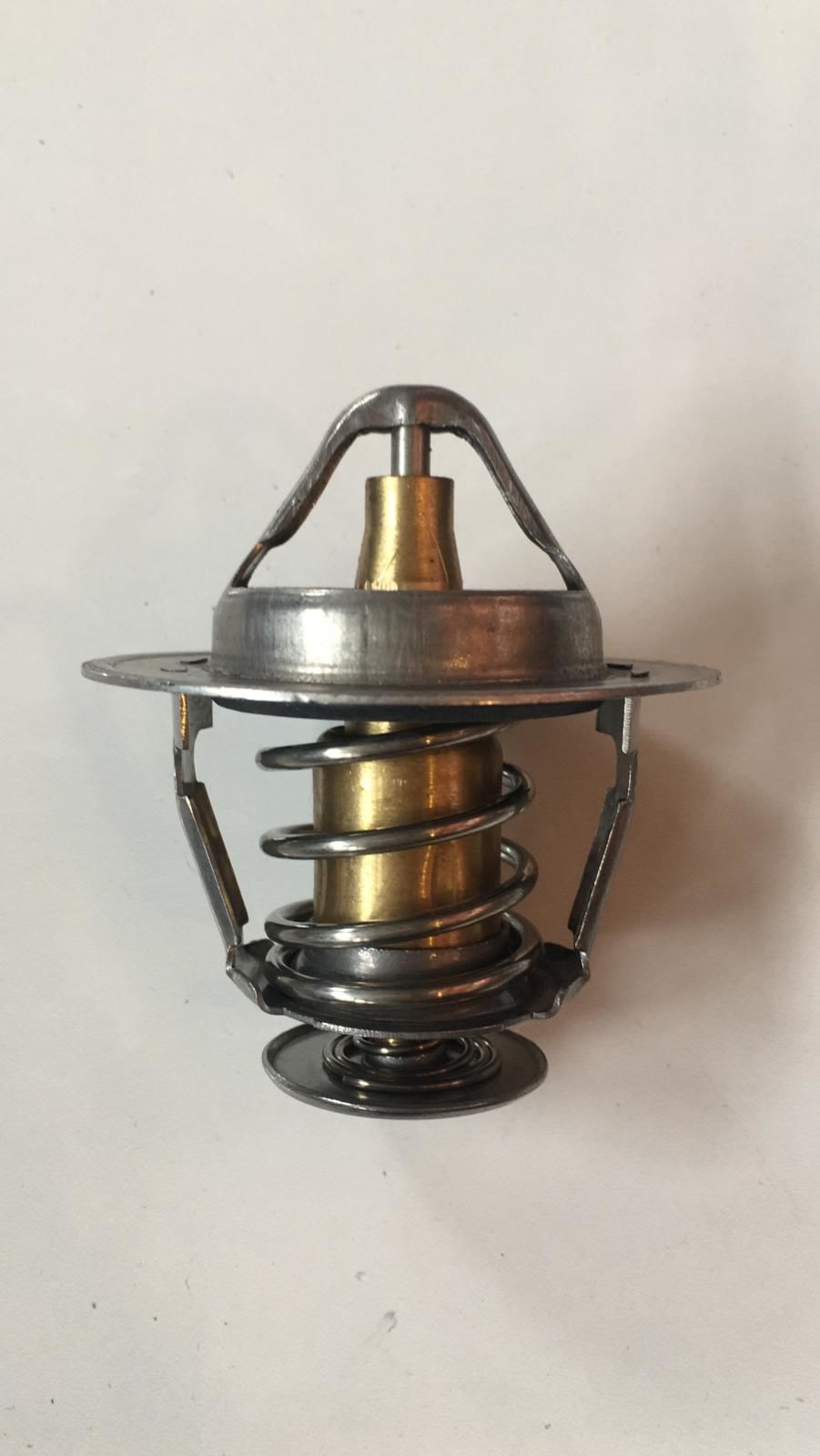 TERMOSTAT YD25 02-05/ L200 07-13/NAVARA 06-14/  PATHFİNDER 3,0 97-05 (82 DERECE)