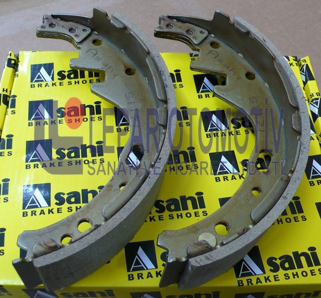 D21 4X4 1984-1995 FREN BALATASI ARKA PABUÇLU