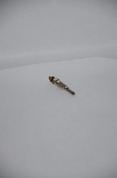 720 / D21 / SD23 / SD25 1984-1996 KIZDIRMA BUJİSİ