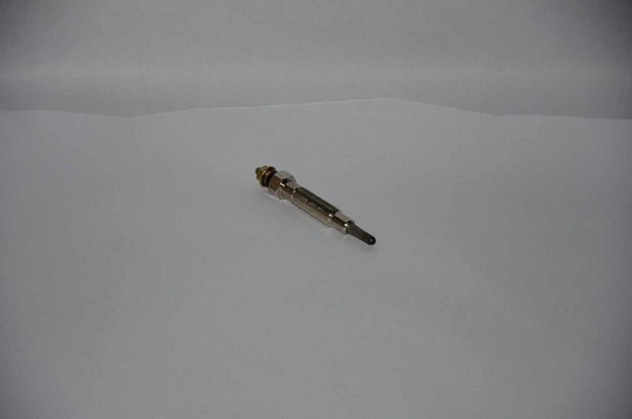 TD27 1995-1998 TERRANO R20 / TD25 KIZDIRMA BUJİSİ 11 V