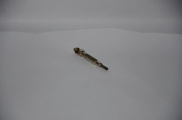 TD27 1995-1998 TERRANO R20 / TD25 KIZDIRMA BUJİSİ 11 V