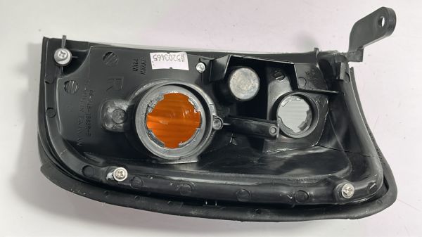 Sinyal D22 Sağ 00-02 Ayak Farkli