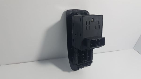 pregıo cam düğme sol