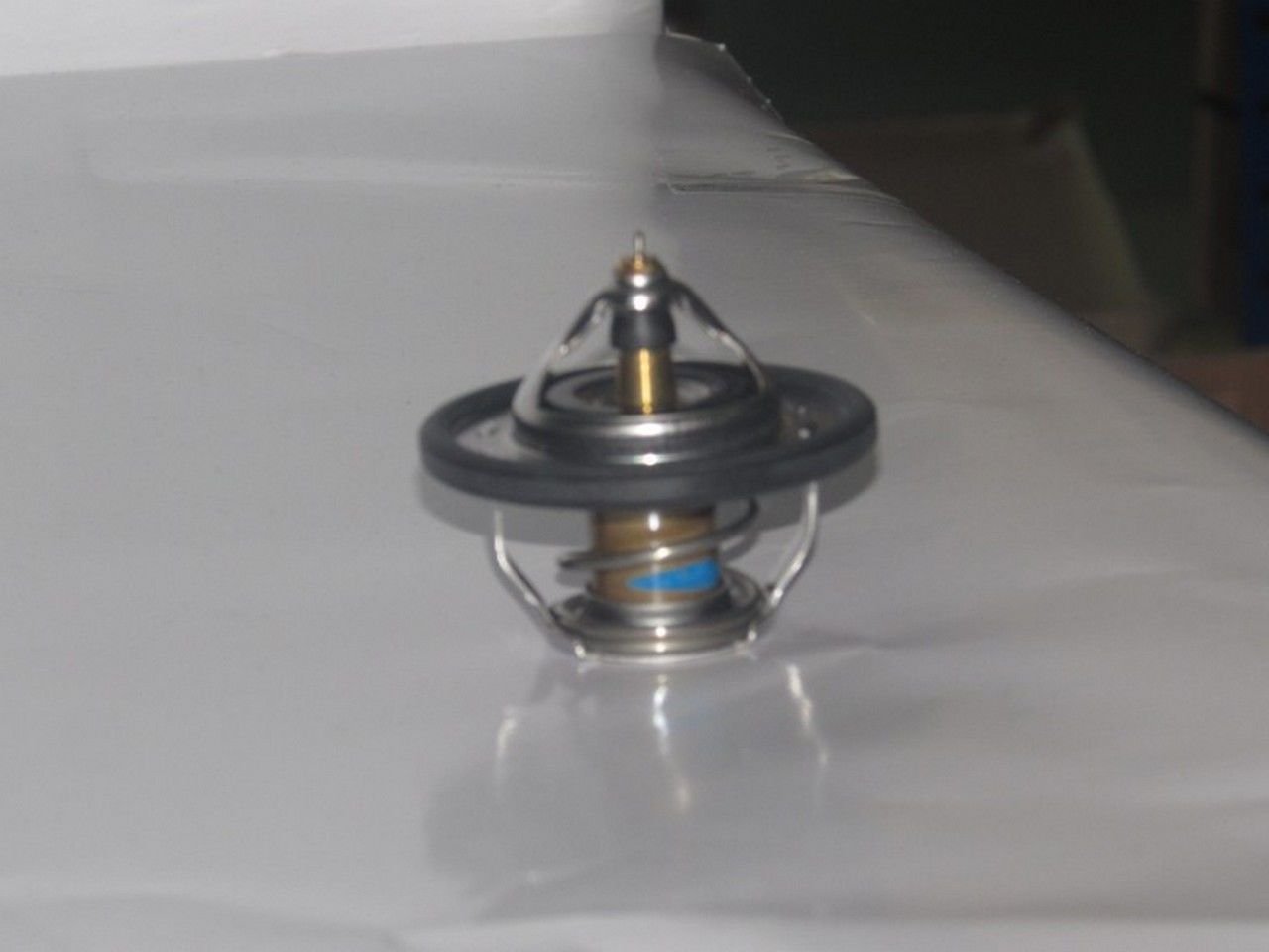 ACCENT BLUE 1,6 2011- / İ30 1,6 2012-2016 / İ20 2014-2016 / İX20 2011- DİZEL TERMOSTAT CONTALI