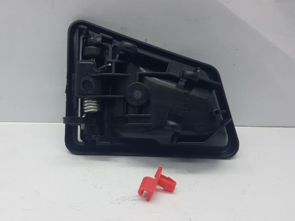 Kapı Kolu Vitara iç Sağ 1988-1998