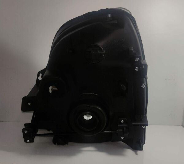 Far H100 Kamyonet Sağ 05- Elk.