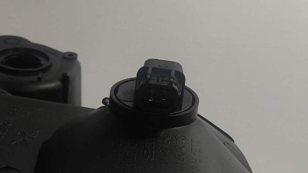 Far H100 Kamyonet Sağ 05- Elk.