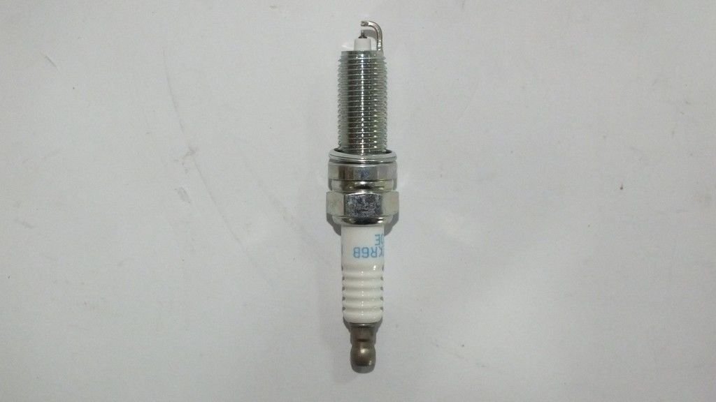 IX-35 10- 1.6 /  SPORTAGE 11- 1.6  / İ30 12- /İ40 12- ATEŞLEME BUJİSİ İRİDYUM