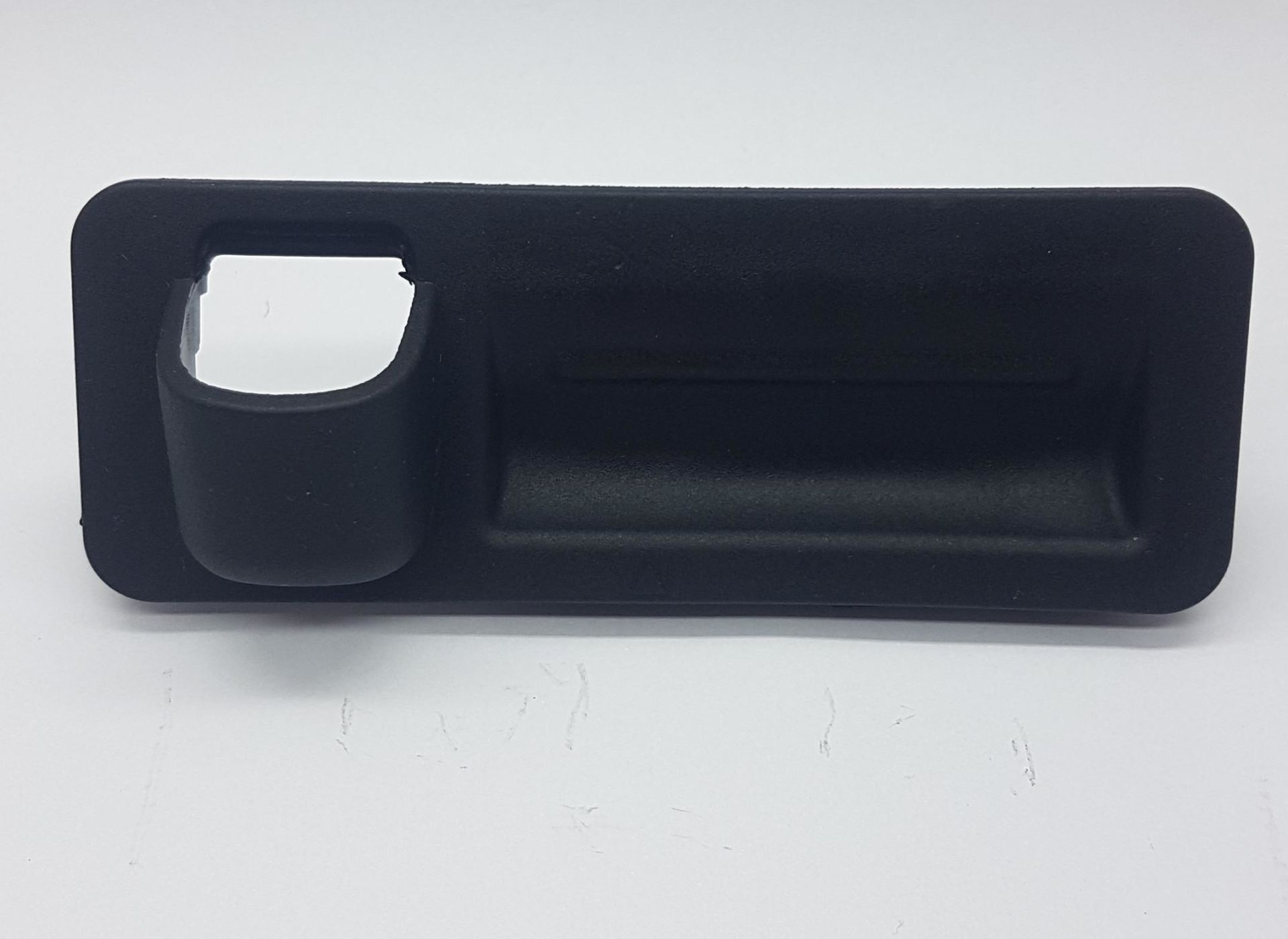 BAGAJ AÇMA BUTONU ELANTRA 16- düğme