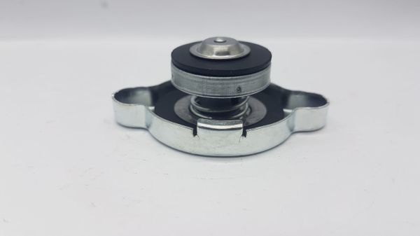 Radyatör kapağı Yaylı