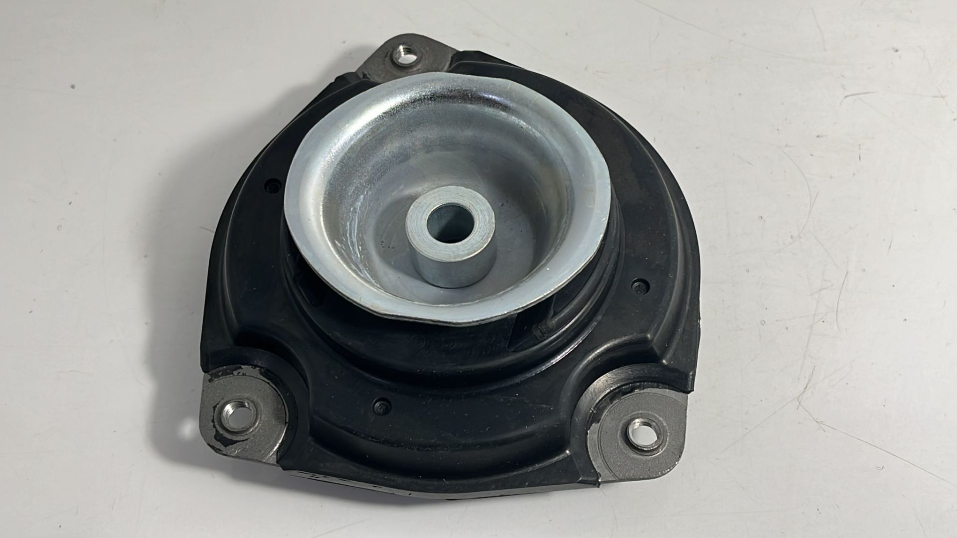 Amortisör Takozu Qashqai Sağ Ön üst kule 07-13