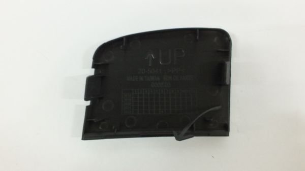 CHR 2016-2019 ÇEKİ DEMİR KAPAĞI ÖN TAMPON