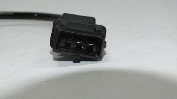 ACCENT 1995-2000 KRANK POZİSYON SENSÖRÜ 3 FİŞ