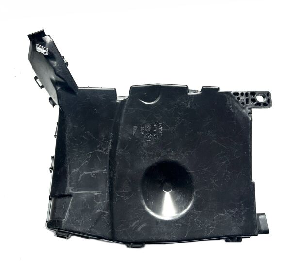 KUTU SİGORTA COROLLA 13-18 (ALT)