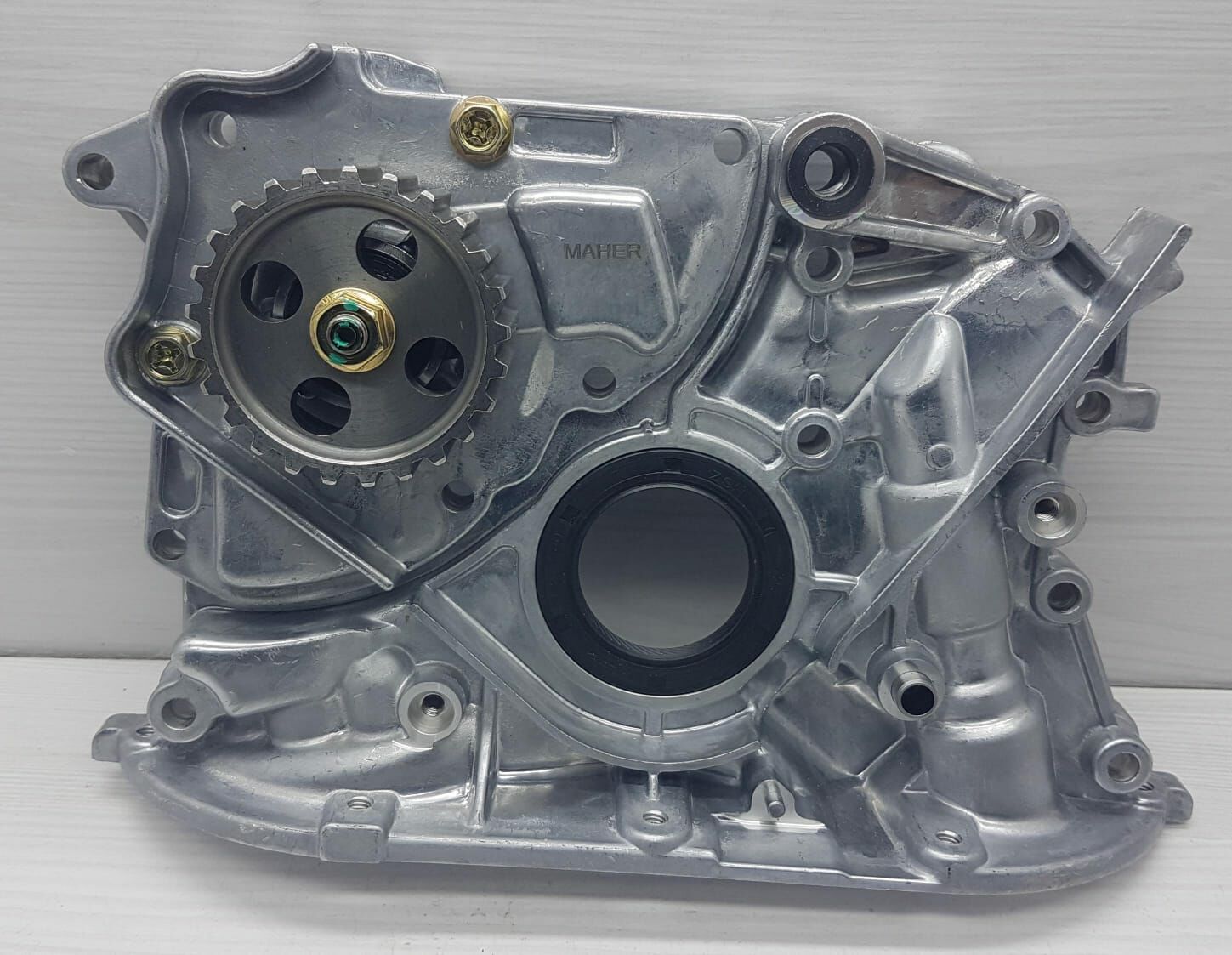 YAG POMPA CORONA/CARINA 3SFE