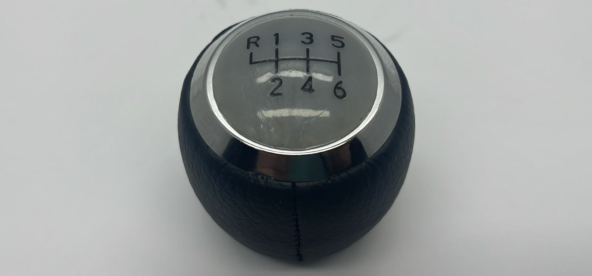 VITES TOPUZU COROLLA 10-/15- 6 ILERI /AURIS/AVENSIS GRI