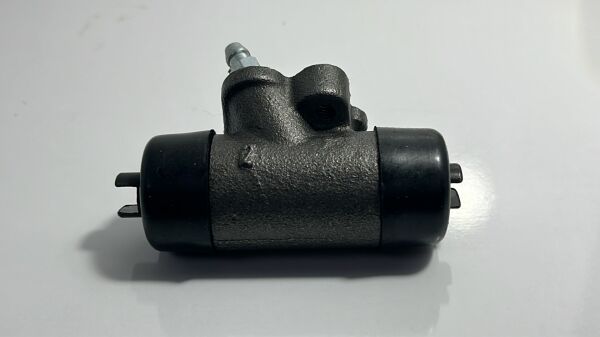 Fren Silindiri Corolla 02-/Corona 92-97 Sağ arka fren merkezi