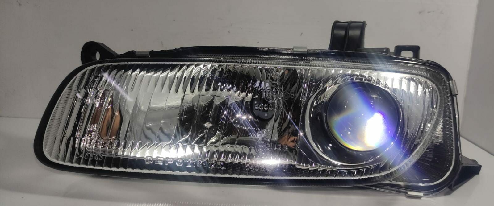 Far 323/Lantis Sol 97-98 Ön