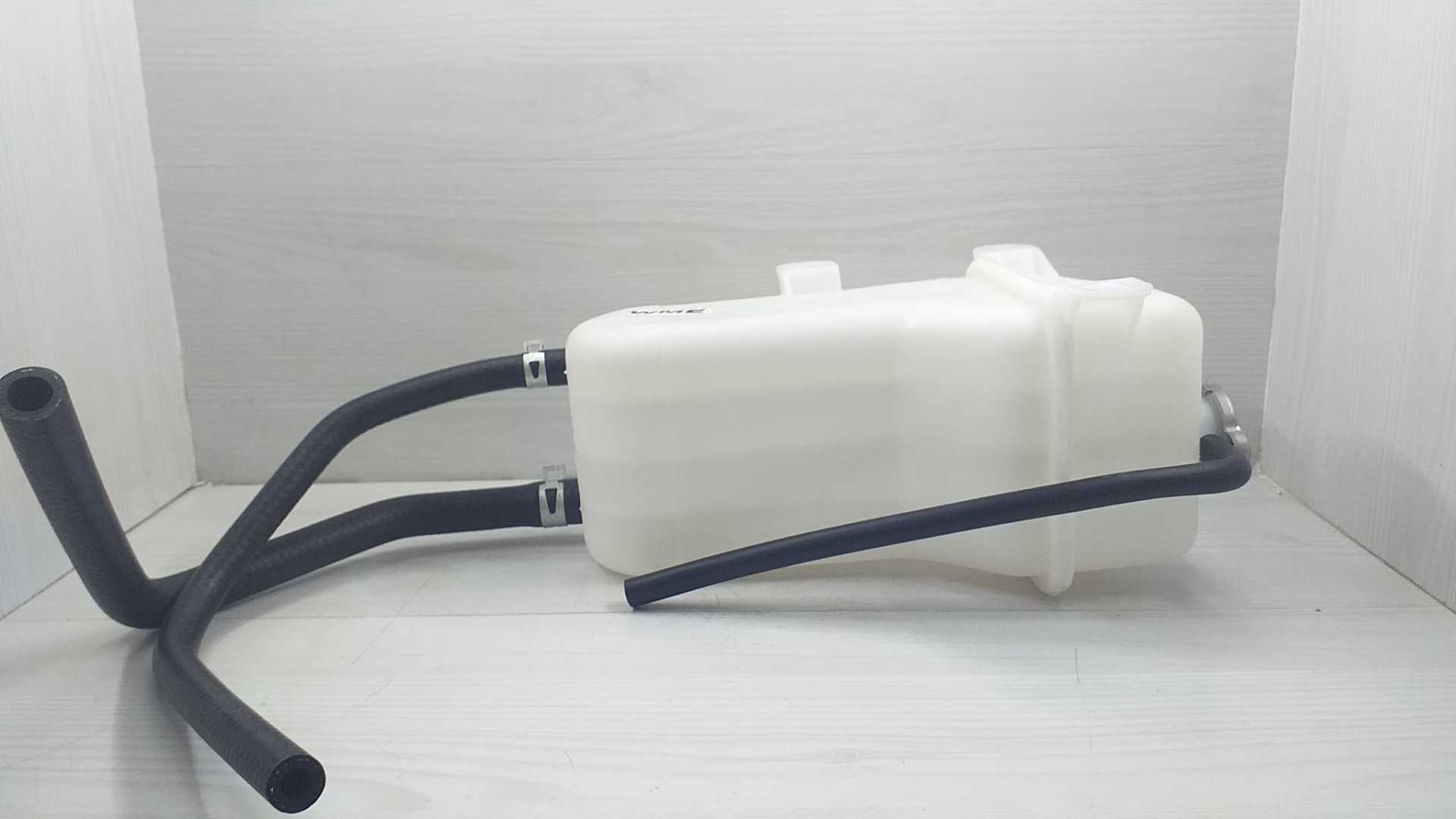 Hyundaı Starex radyatör Yedek Depo