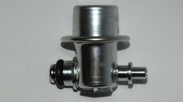 GETZ 2006- BENZİNLİ BASINÇ REGÜLATÖRÜ (ŞAMANDIRADAKİ)