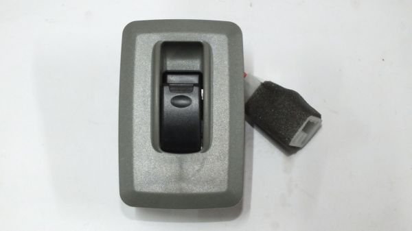 BONGO 1997-2001 CAM DÜĞMESİ ÖN SAĞ