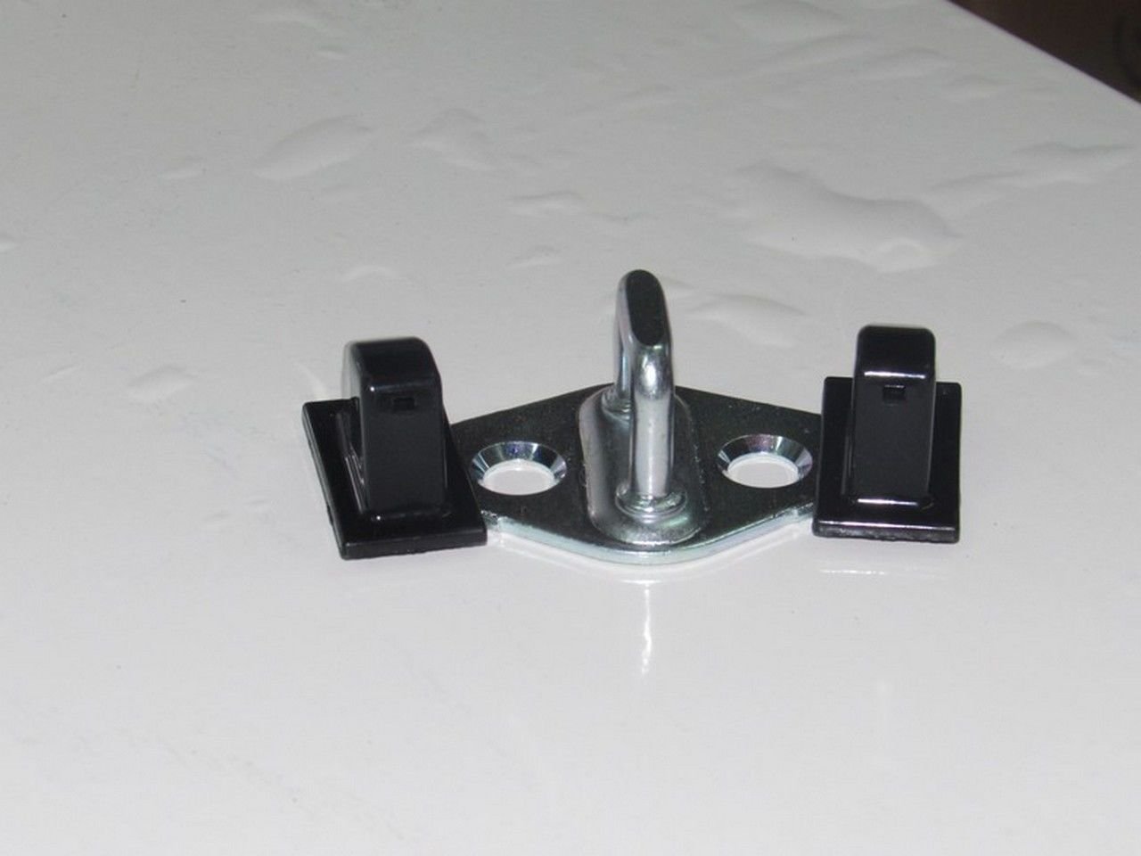 i30/CEED/CERATO/RIO BAGAJ KİLİT KARŞILIĞI