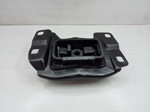 Motor Takozu Mazda 3 Sol 02- kulagı bp4n-39-070