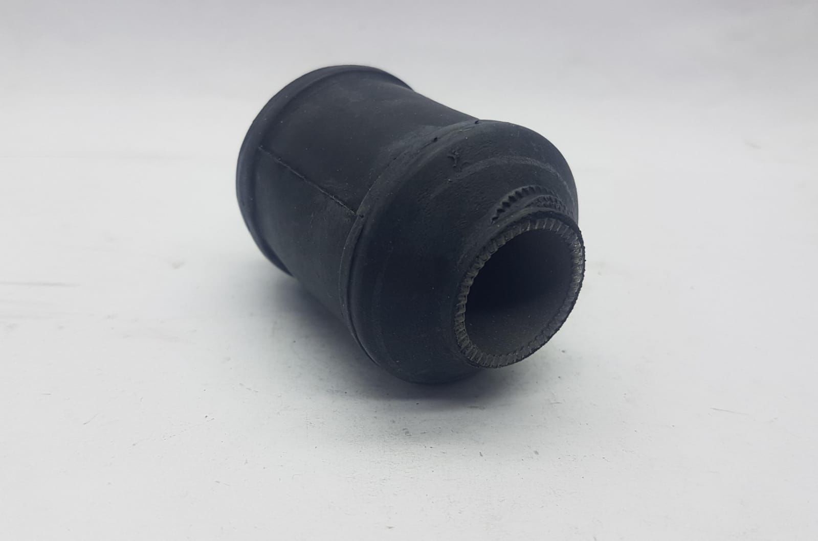 Salıncak Burcu L200 1986-1996 Alt Dış Lastik