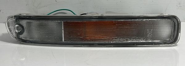 Tampon Sinyali 323 96-98 Sağ Beyaz