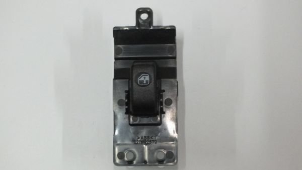 HD 75 2008- CAM AÇMA DÜĞMESİ SAĞ