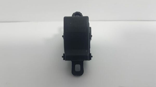 b2500 cam düğme sağ 01-