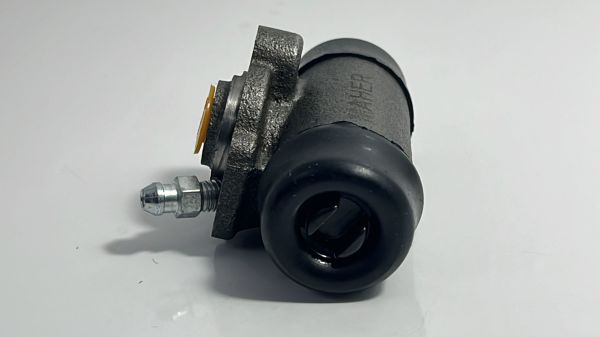 Fren Silindiri Corolla 02-/Corona 92-97 Sol arka fren merkezi