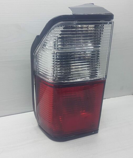 Stop E2200 Sol 99-05 Kırmızı Beyaz