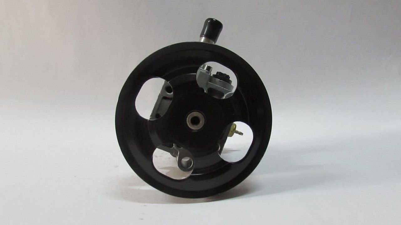 626 1998-2001 HİDROLİK DİREKSİYON POMPASI