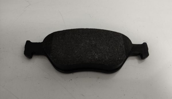 Balata Ön Yaris 06-