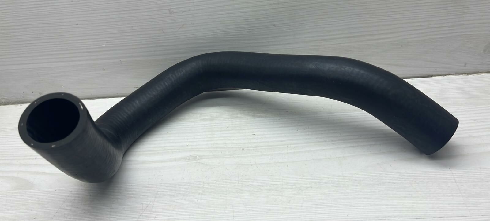 RADYATÖR HORTUMU 323 ALT 90-95