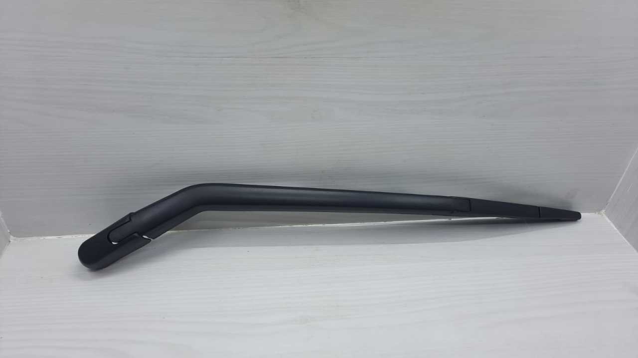 İ20 08-12 Sılgeç Komple Arka