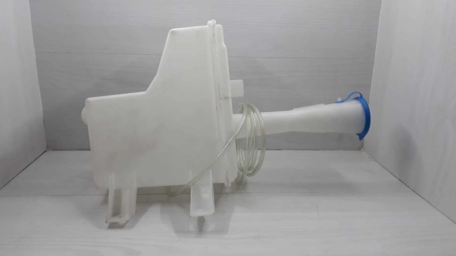 Nıssan Almera 00-10 Motorlu Fıskıye Depo