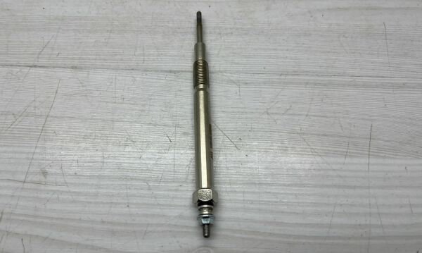 Kizdirma Buji B2500 06-